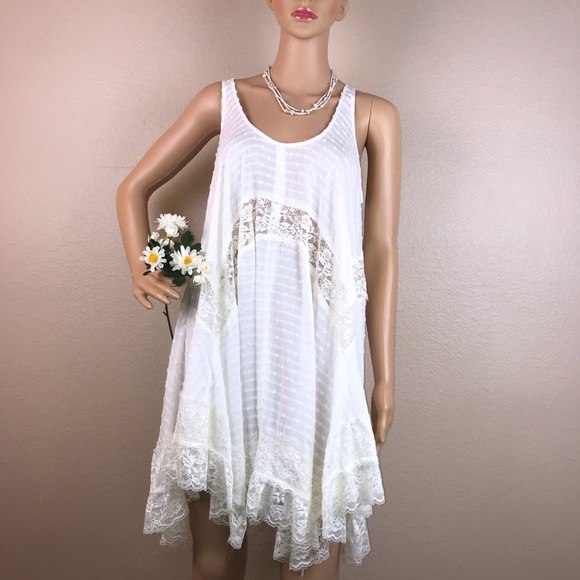 Olivaceous Eyelet Dot Lace Trapeze Tent Dress - Picture 3 of 8